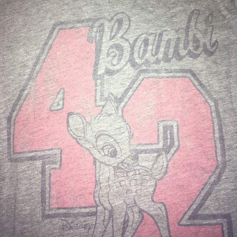 Graphic tee